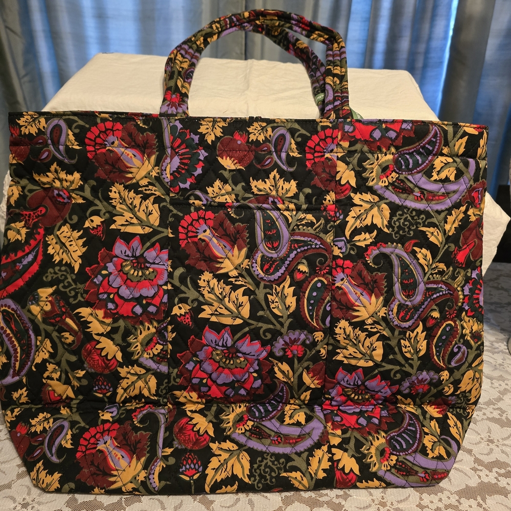 Vera Bradley Multicolor Paisley Key Pattern Tote Bag - Picture 3 of 8